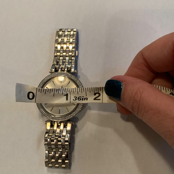 MICHAEL KORS MK3190 Darci Silver Dial (SOLD) - Picture 6 of 8